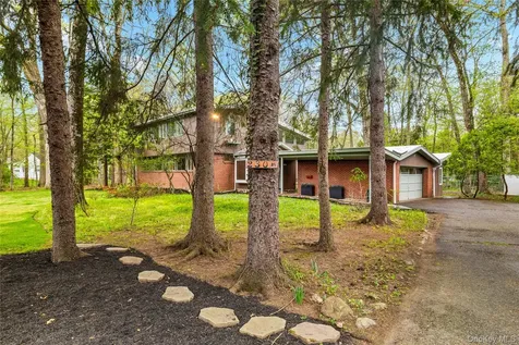 230 Sickletown Road West Nyack NY 10994