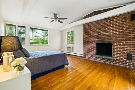 230 Sickletown Road West Nyack NY 10994