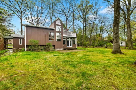 230 Sickletown Road West Nyack NY 10994
