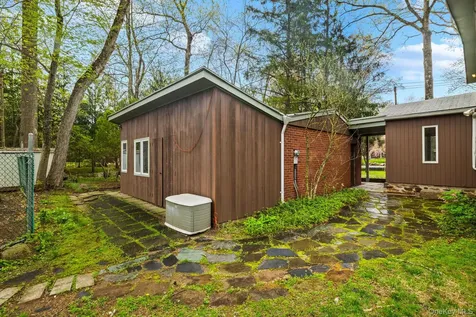 230 Sickletown Road West Nyack NY 10994