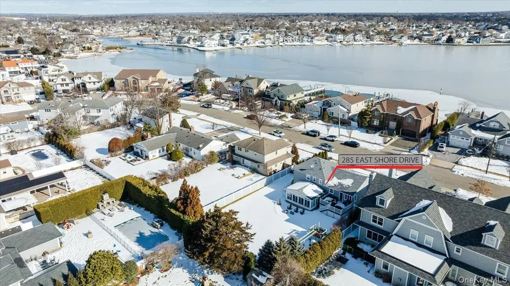 285 E Shore Drive Massapequa NY 11758