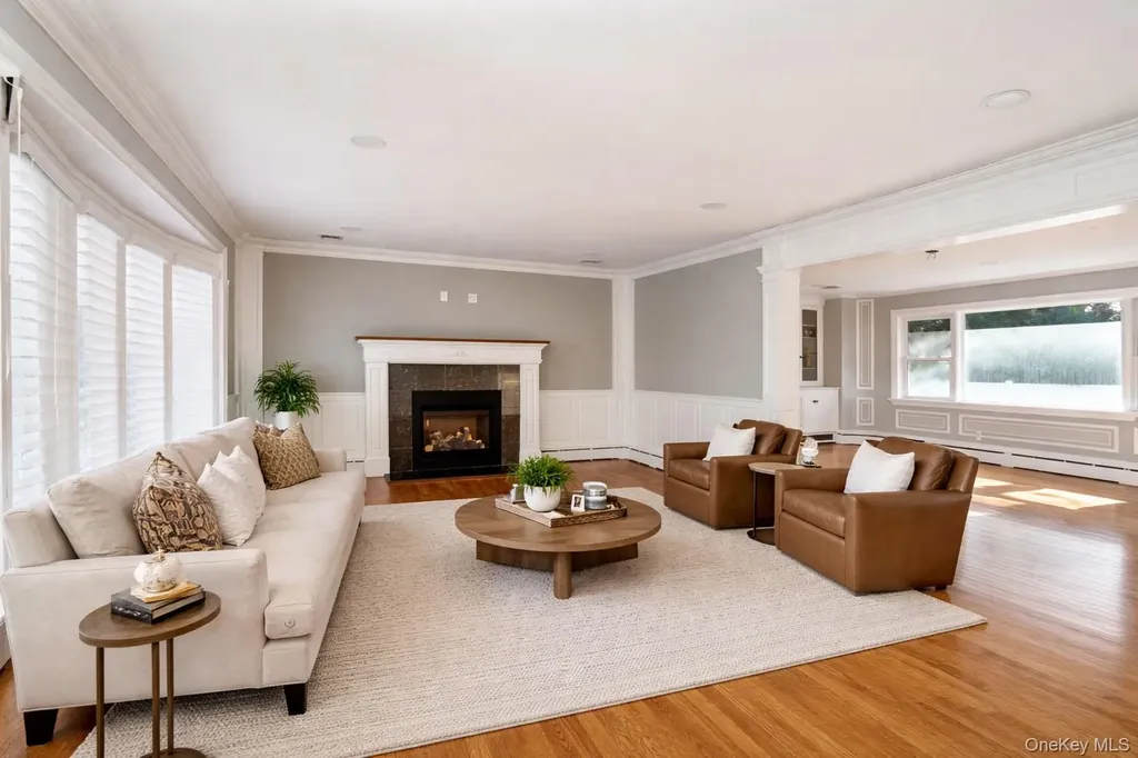 148 Exeter Road Massapequa NY 11758