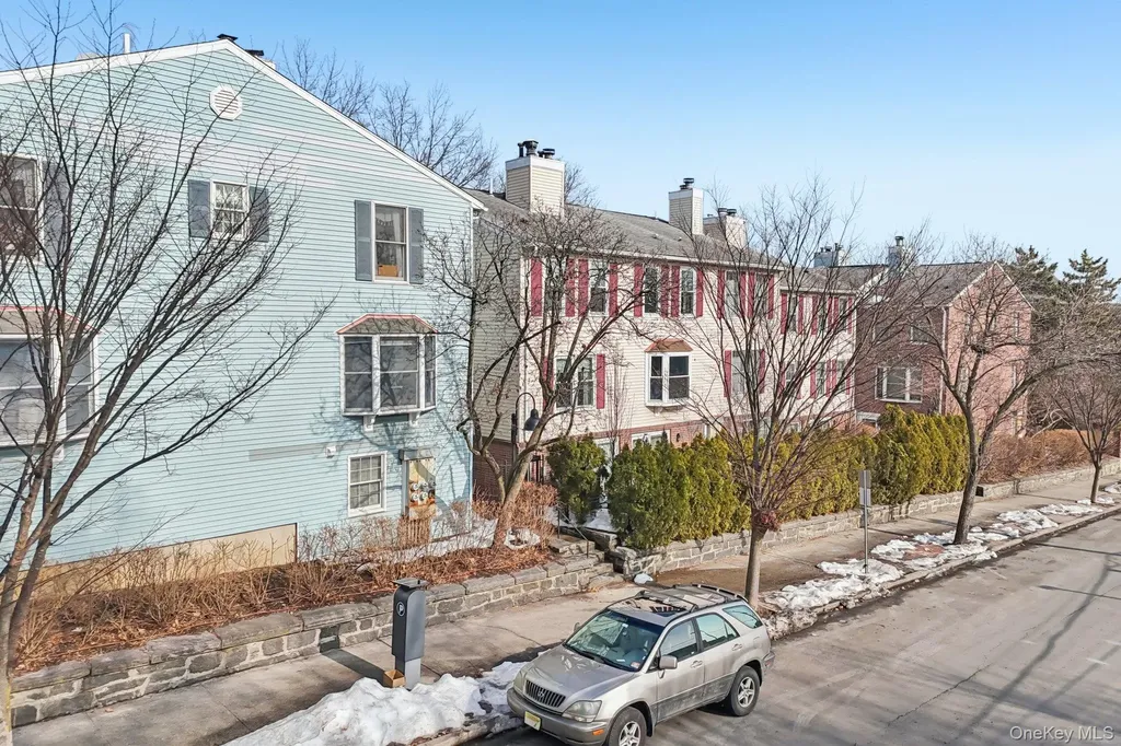 52 Washington Mews Port Chester NY 10573
