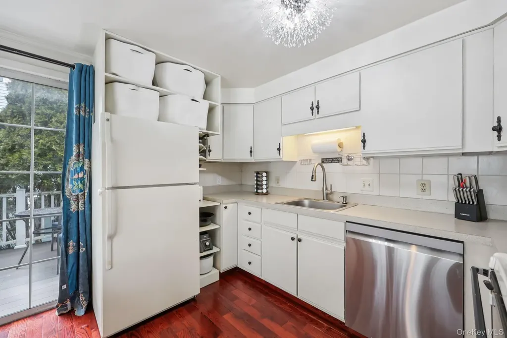 52 Washington Mews Port Chester NY 10573