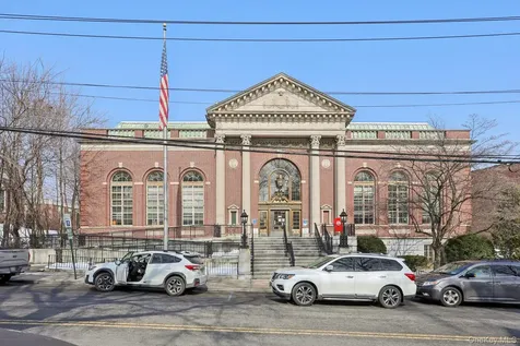 52 Washington Mews Port Chester NY 10573