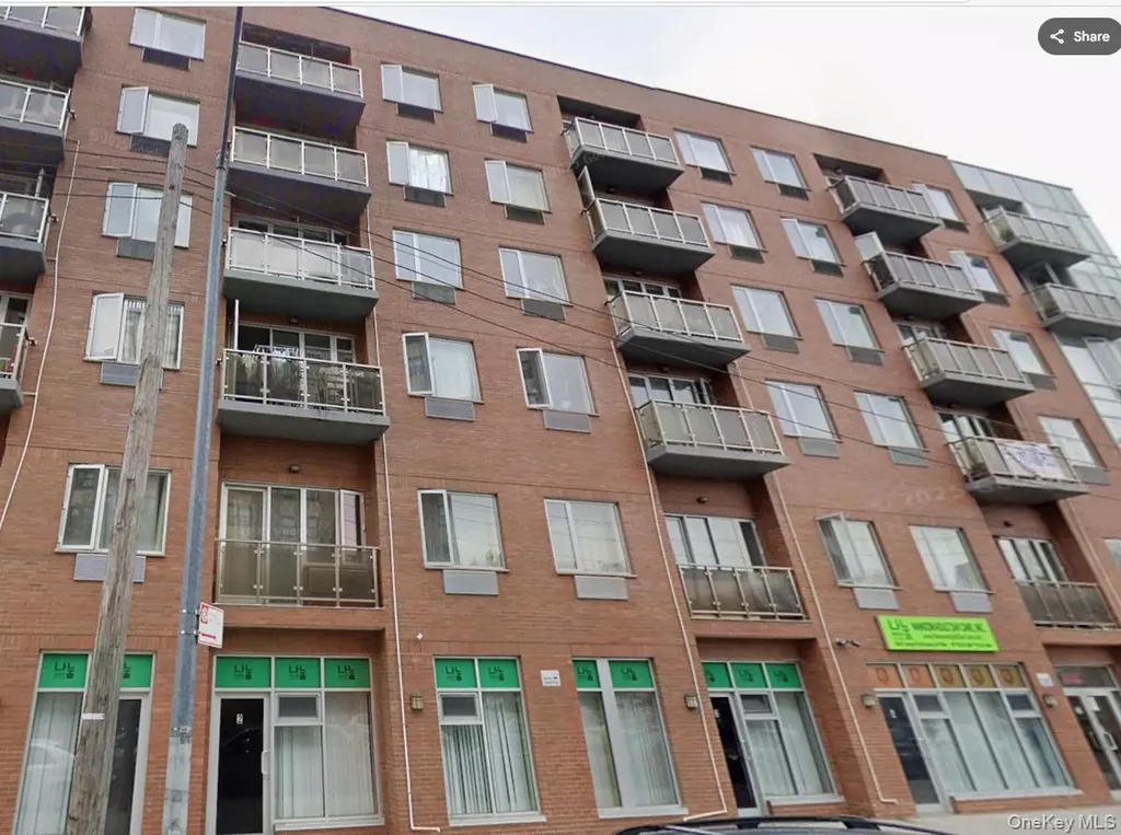 136-21 Latimer Place Flushing NY 11354
