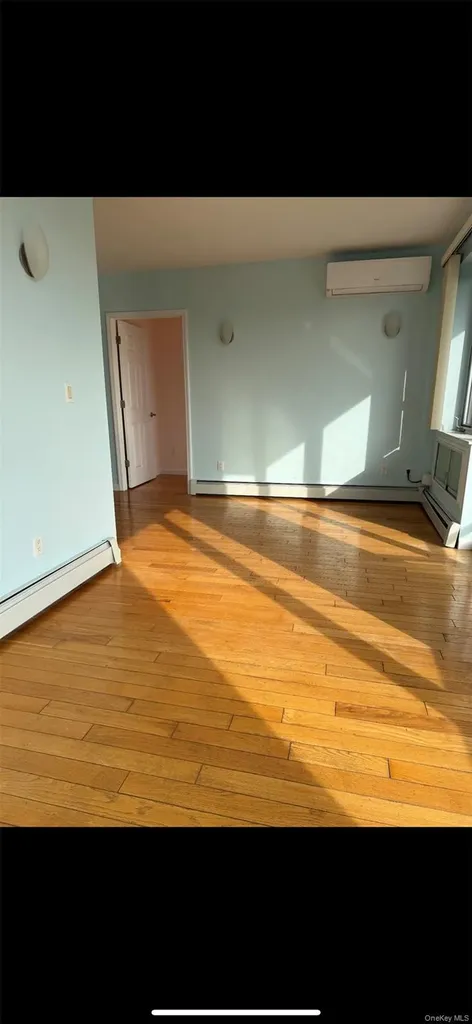 136-21 Latimer Place Flushing NY 11354