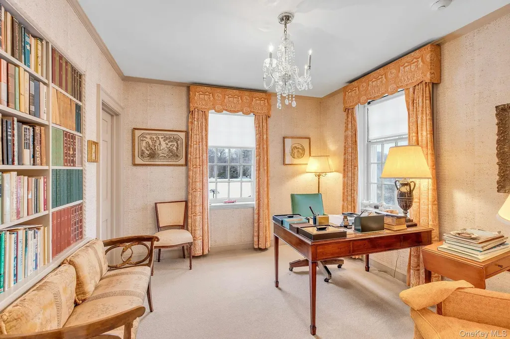 2 Wallis Lane Saint James NY 11780