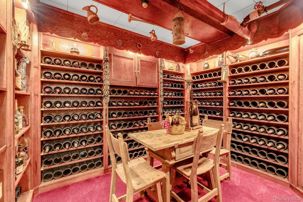 2 Wallis Lane Saint James NY 11780