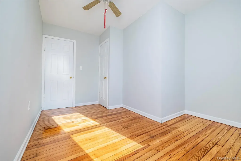 101 Harris Avenue Freeport NY 11520