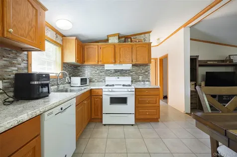42 Feller Court Lagrangeville NY 12603