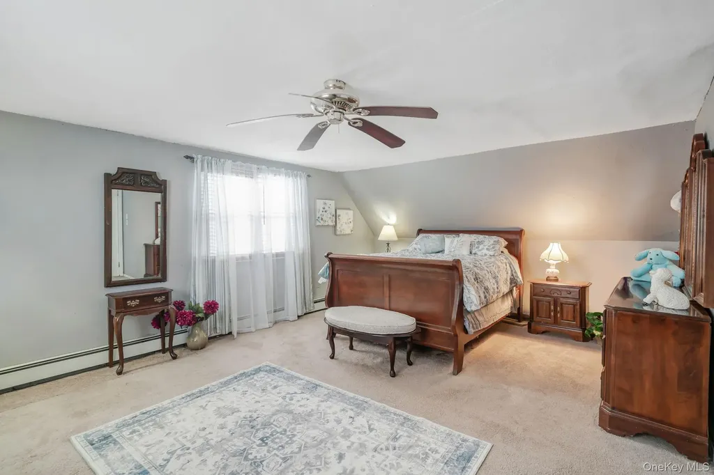 6 Howe Court Coram NY 11727