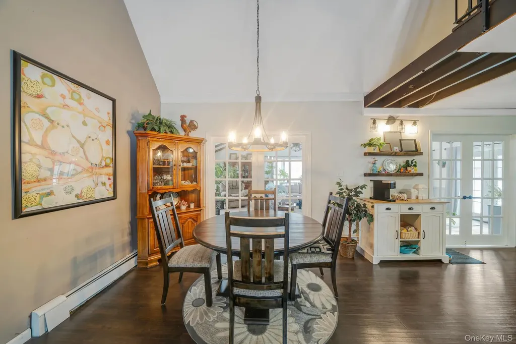 6 Howe Court Coram NY 11727