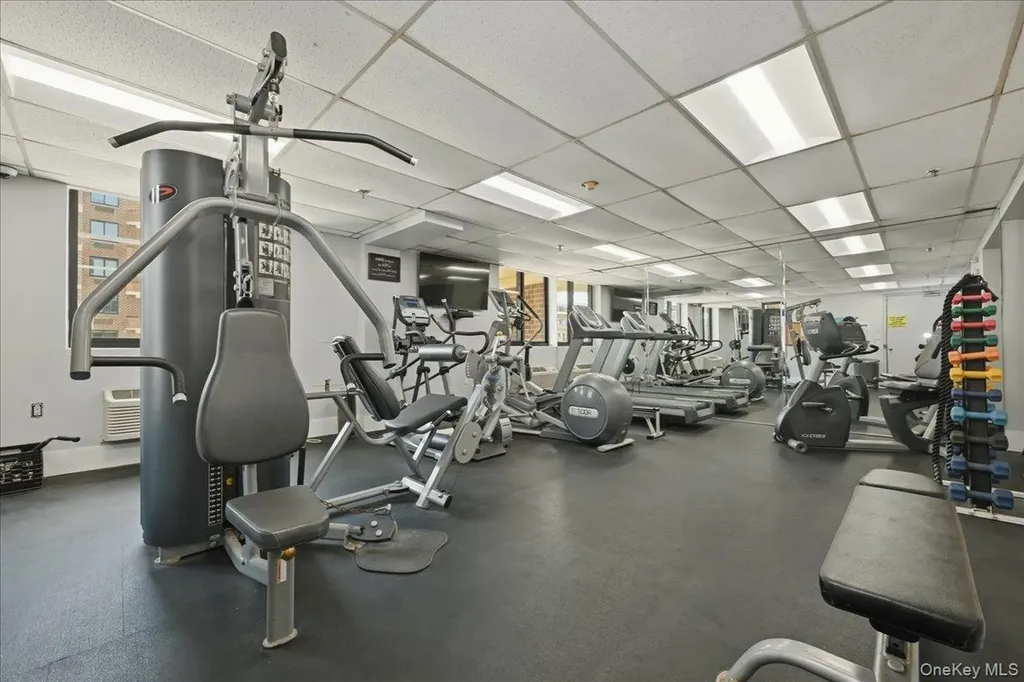 750 W Broadway Long Beach NY 11561