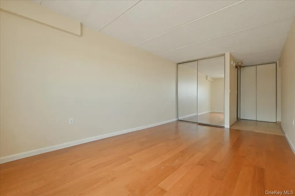 750 W Broadway Long Beach NY 11561