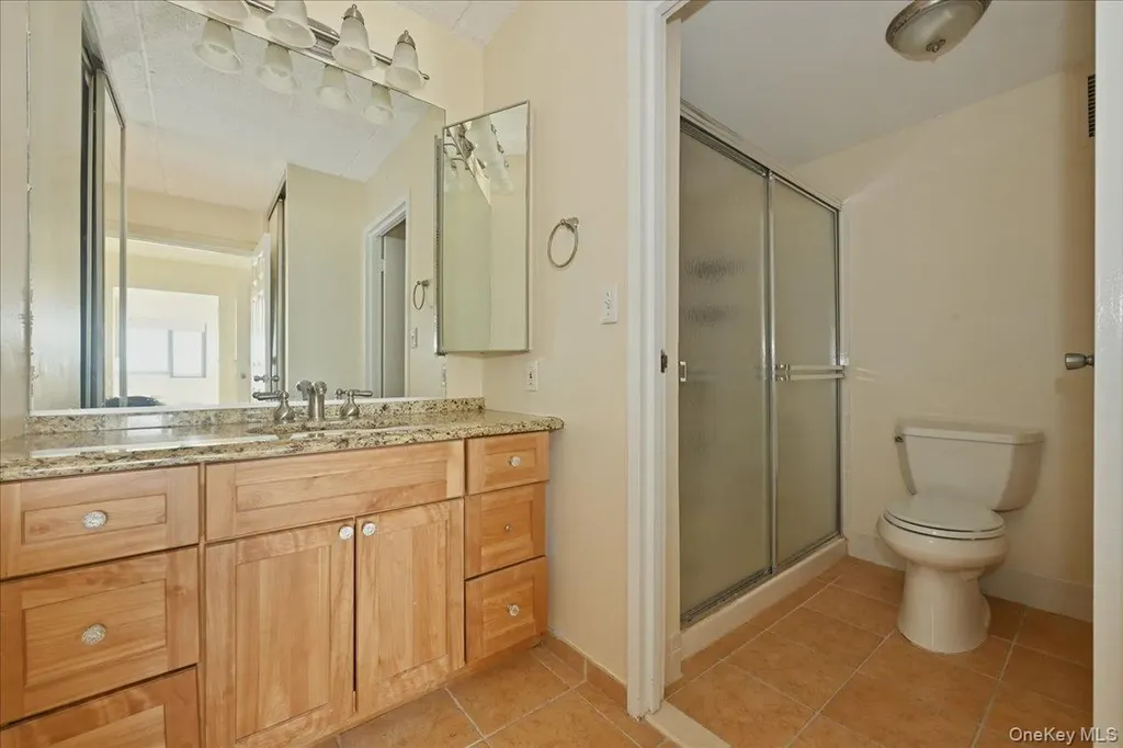 750 W Broadway Long Beach NY 11561