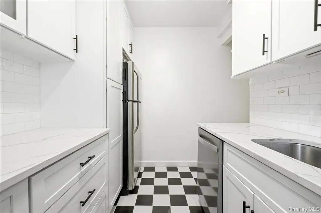 67-38 108th Street Forest Hills NY 11375