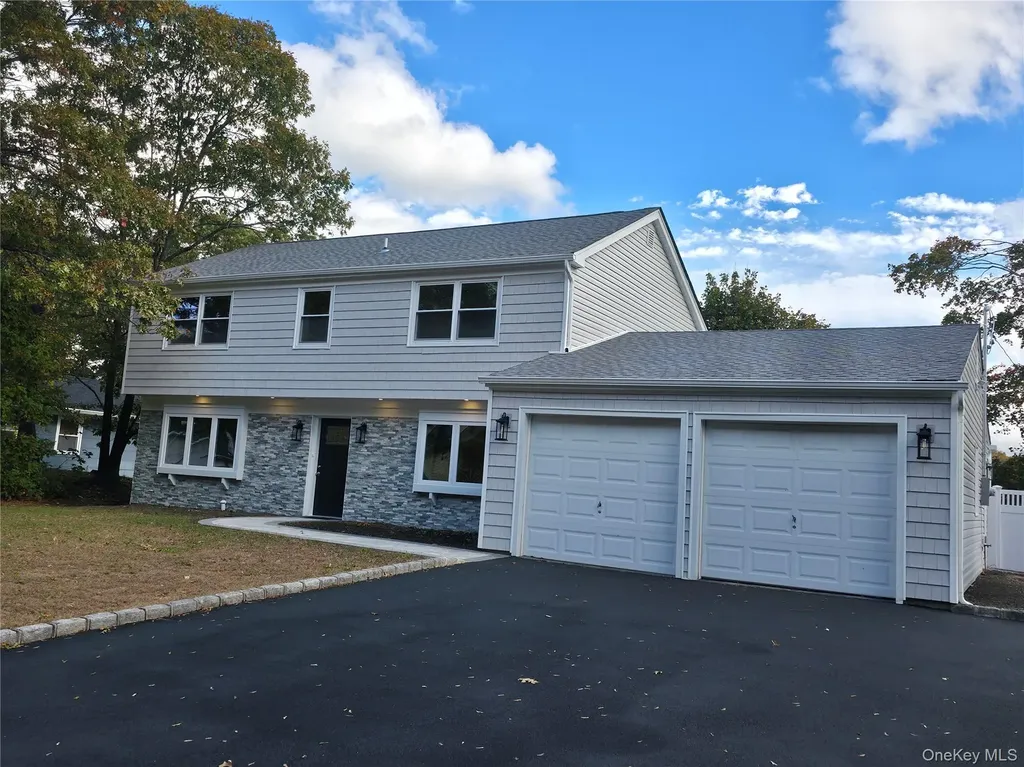 5 Bently Lane Stony Brook NY 11790