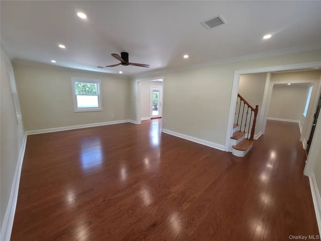 5 Bently Lane Stony Brook NY 11790