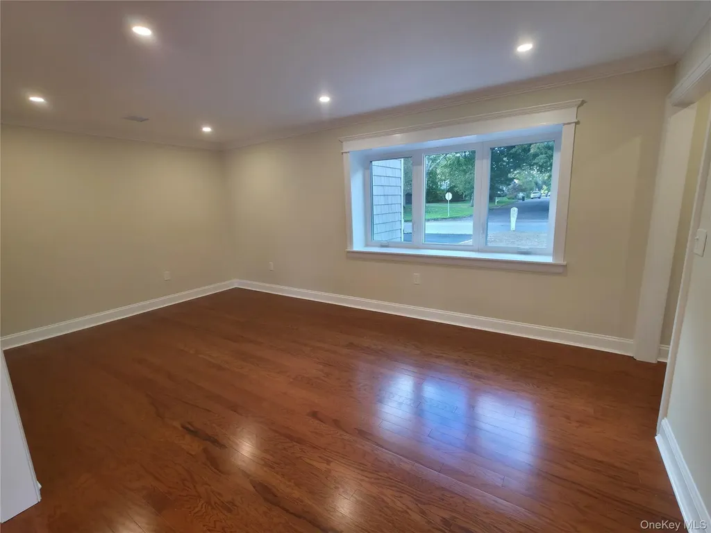 5 Bently Lane Stony Brook NY 11790