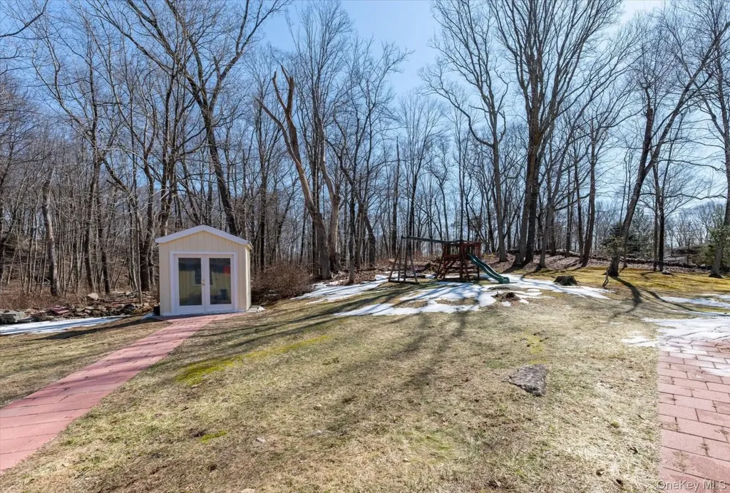 17 Highview Road Pound Ridge NY 10576