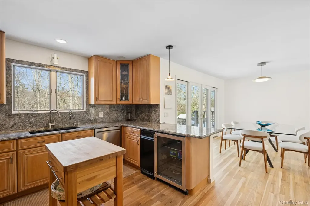 15 Rivers Road East Hampton NY 11937
