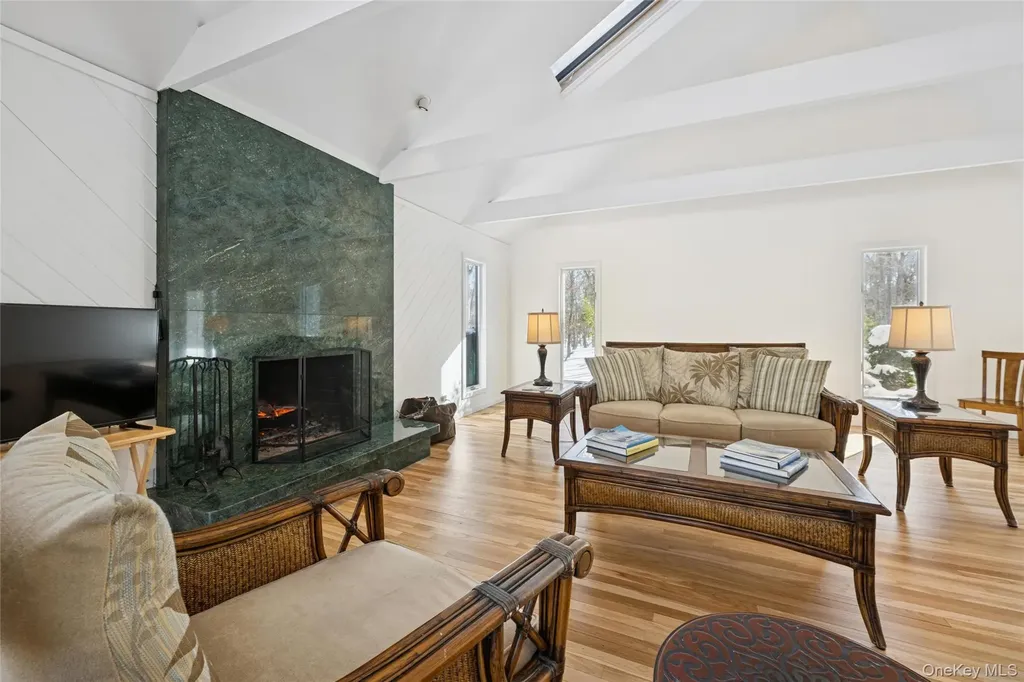 15 Rivers Road East Hampton NY 11937
