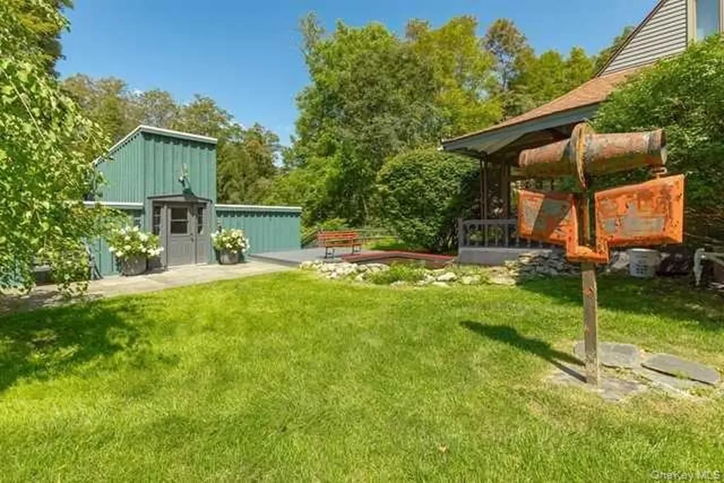 5-15 Old Depot Stanfordville NY 12581