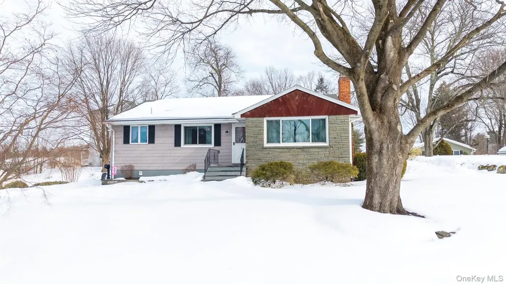 2 Clifton Terrace Kingston NY 12401