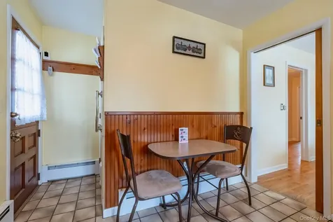 2 Clifton Terrace Kingston NY 12401