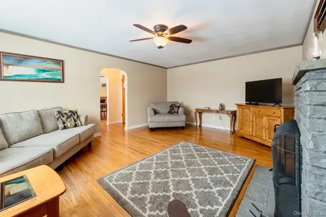 2 Clifton Terrace Kingston NY 12401