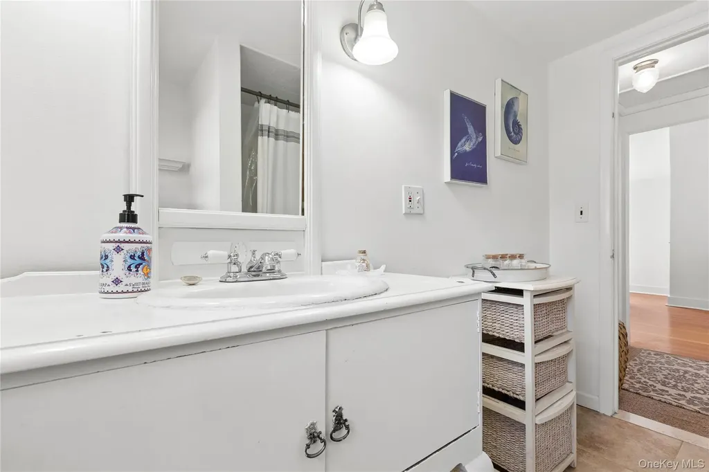 3 Lincoln Street Westhampton NY 11977