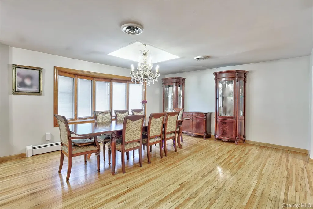 18 Wilsher Drive Monsey NY 10952