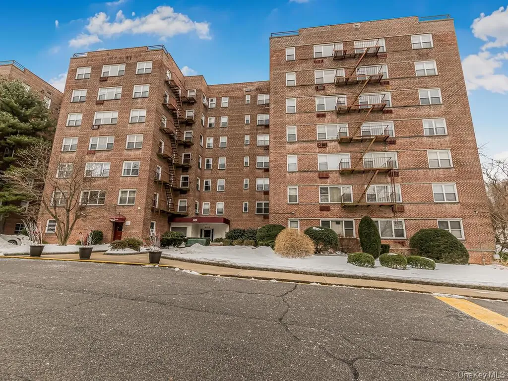609 Palmer Road Yonkers NY 10701