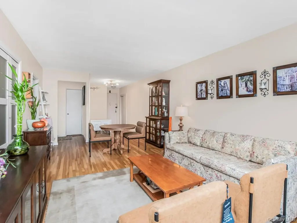609 Palmer Road Yonkers NY 10701