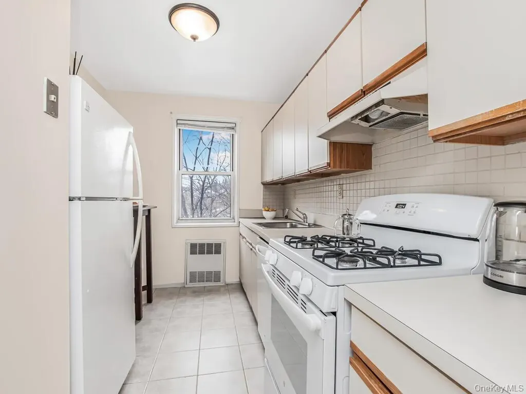 609 Palmer Road Yonkers NY 10701