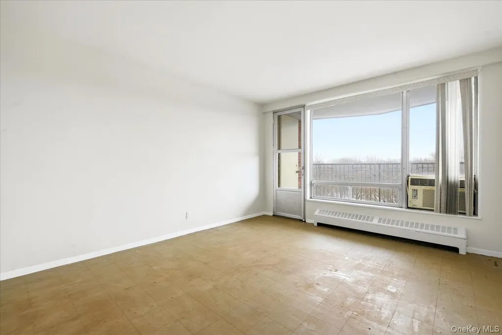 90-50 Union Turnpike Glendale NY 11385