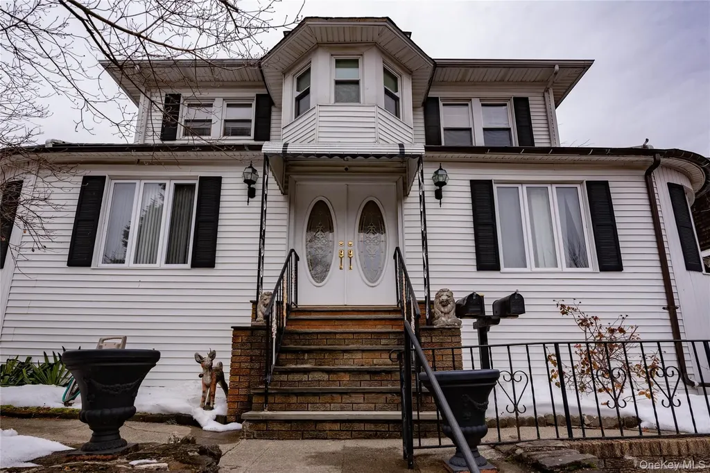 45 Aka 47 Saint James Terrace Yonkers NY 10704