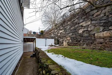 45 Aka 47 Saint James Terrace Yonkers NY 10704