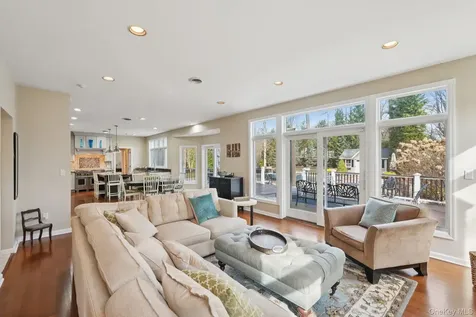 14 Pepperidge Drive New City NY 10956