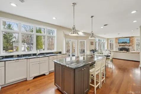 14 Pepperidge Drive New City NY 10956