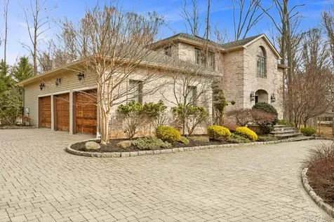 14 Pepperidge Drive New City NY 10956