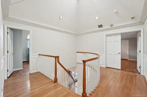 14 Pepperidge Drive New City NY 10956