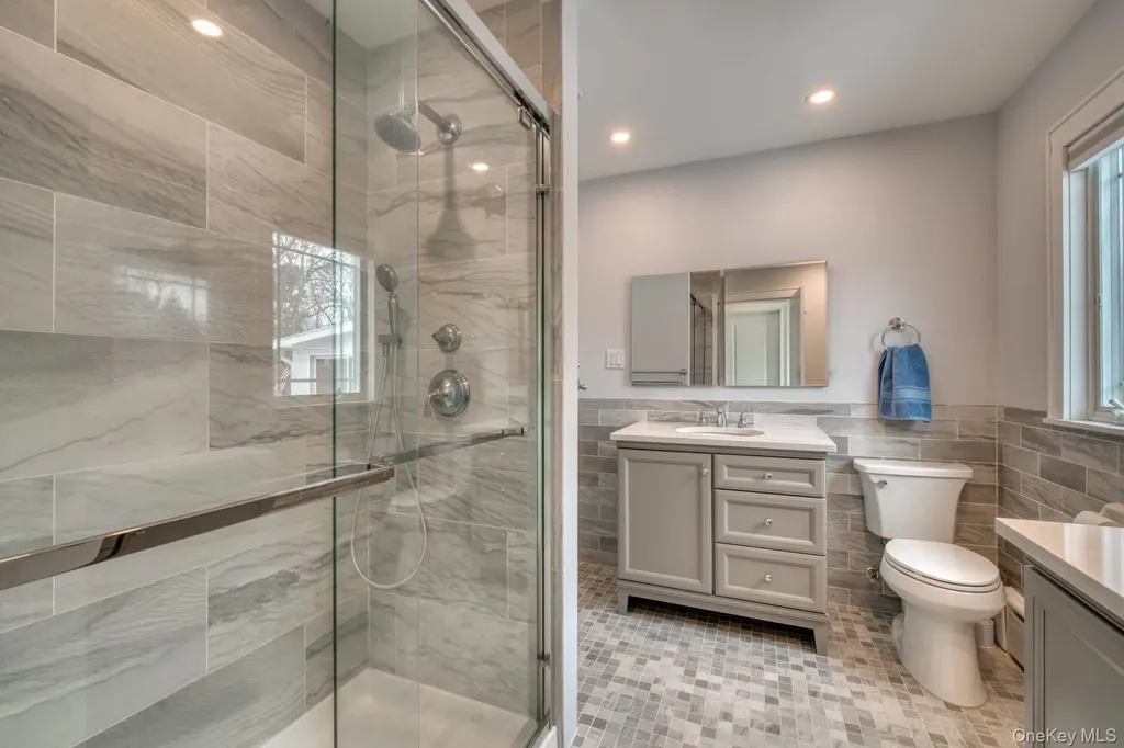 41 Red Cedar Point Hampton Bays NY 11946