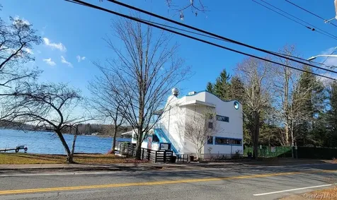 13 Horseshoe Lake Road Kauneonga Lake NY 12749
