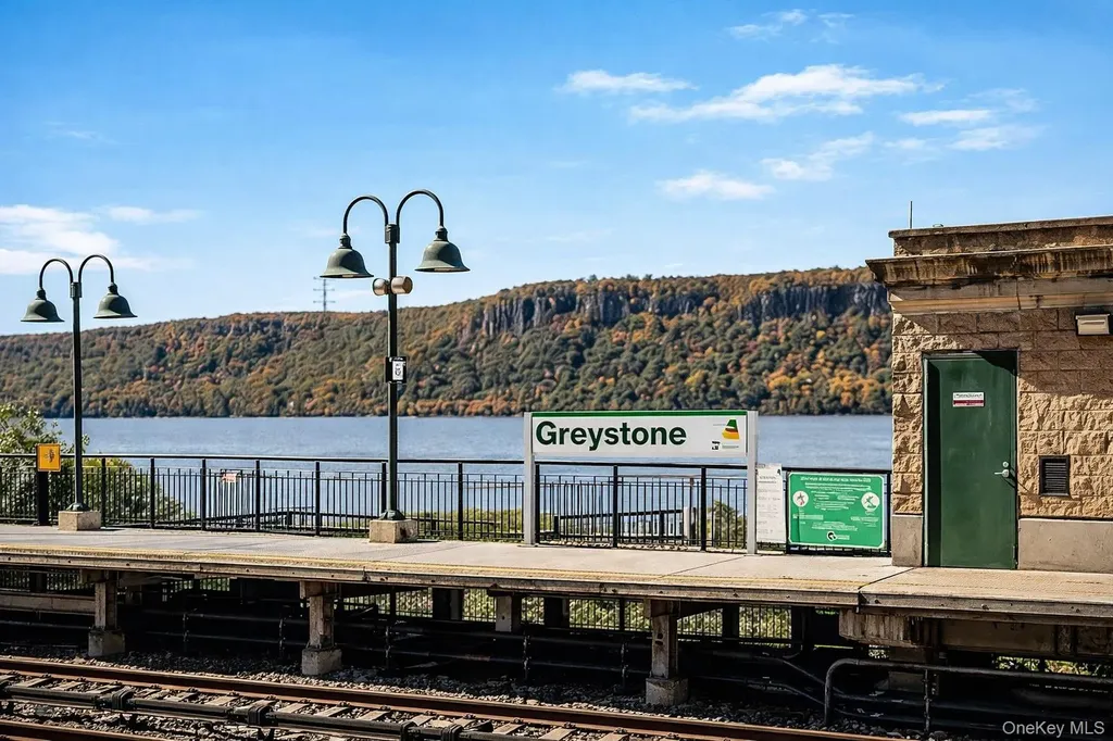 1120 Warburton Avenue Yonkers NY 10701
