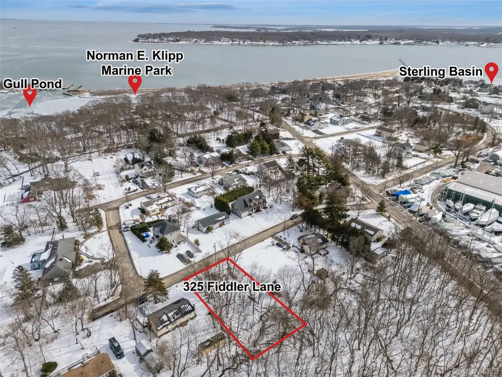 325 Fiddler Lane Greenport NY 11944