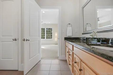 1320 N Albany Post Road Croton-on-hudson NY 10520