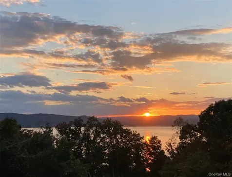 1320 N Albany Post Road Croton-on-hudson NY 10520
