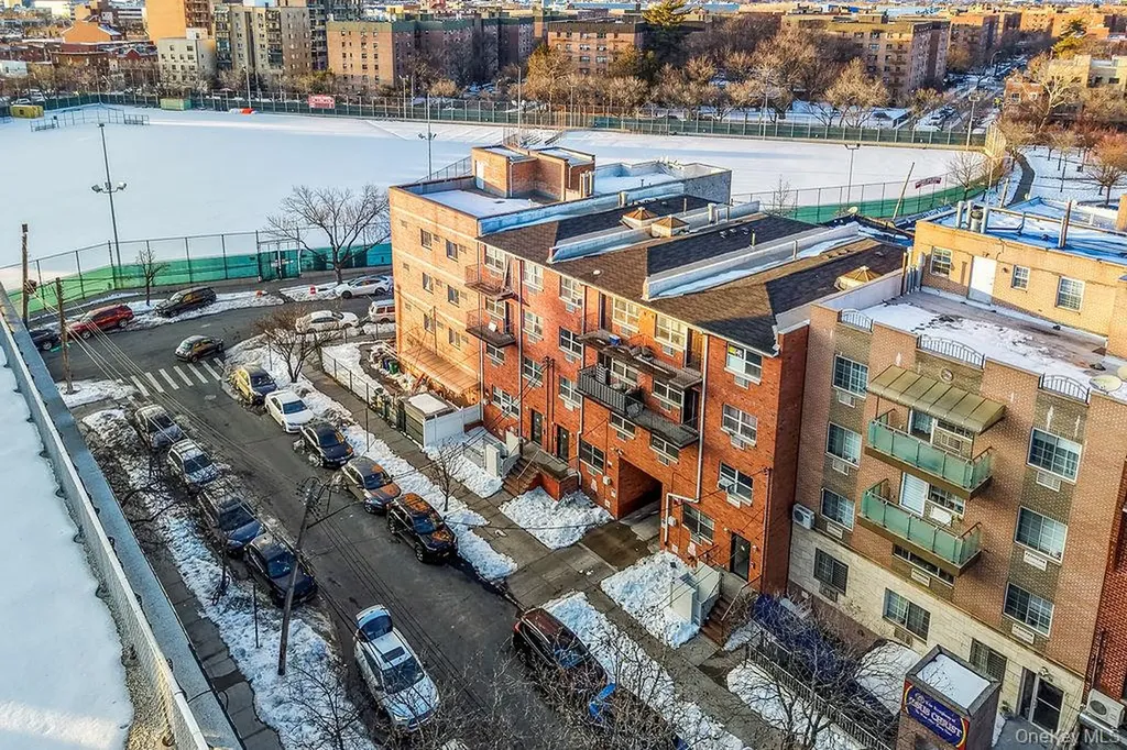 13907 34th Avenue Flushing NY 11354
